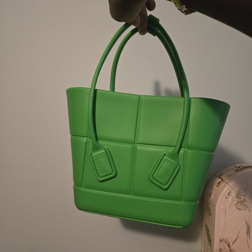 Green Tote Bag - Picture 3 of 4